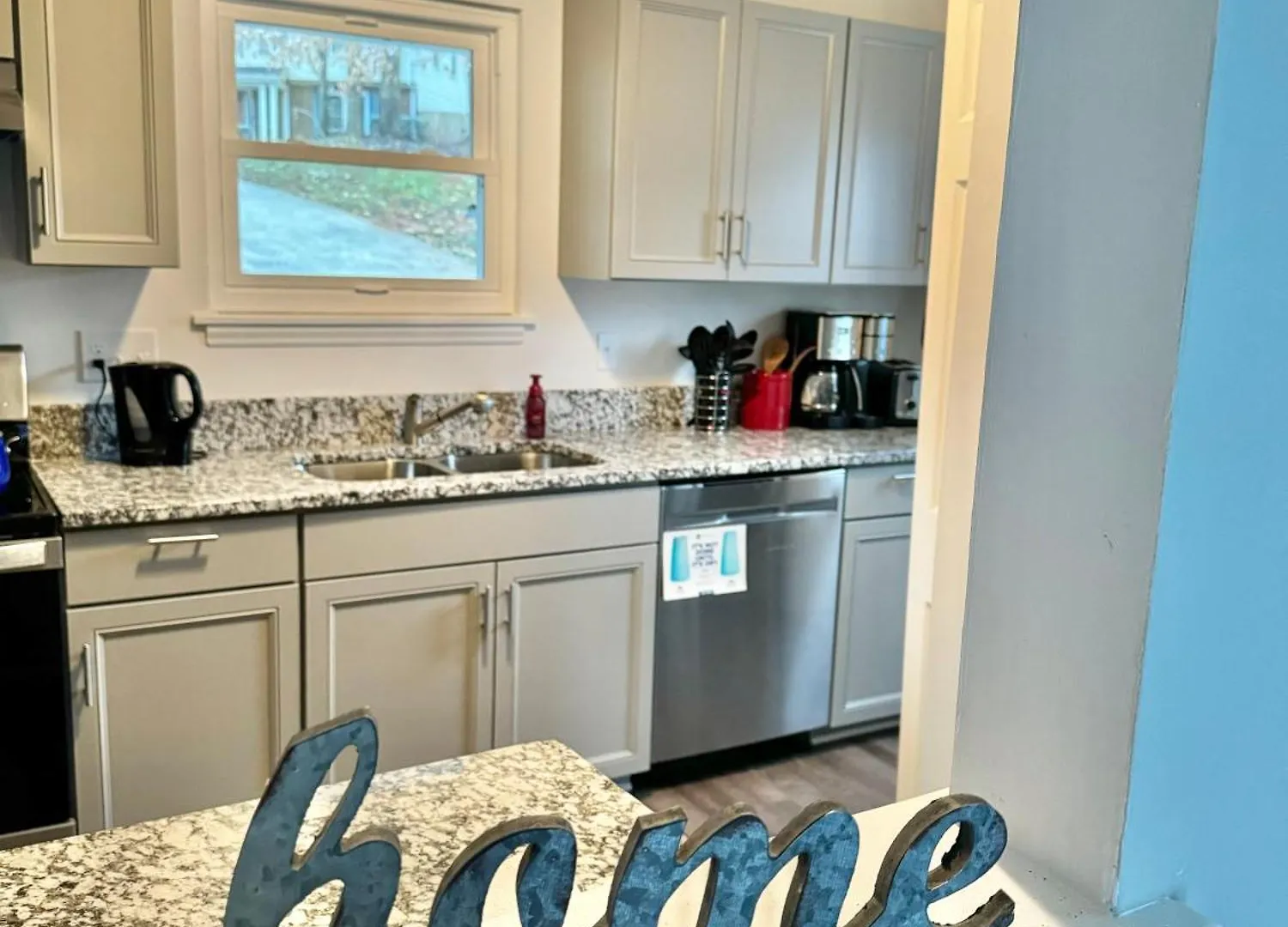 Charming Home Near Uptown Charlotte 0*,  Stati Uniti